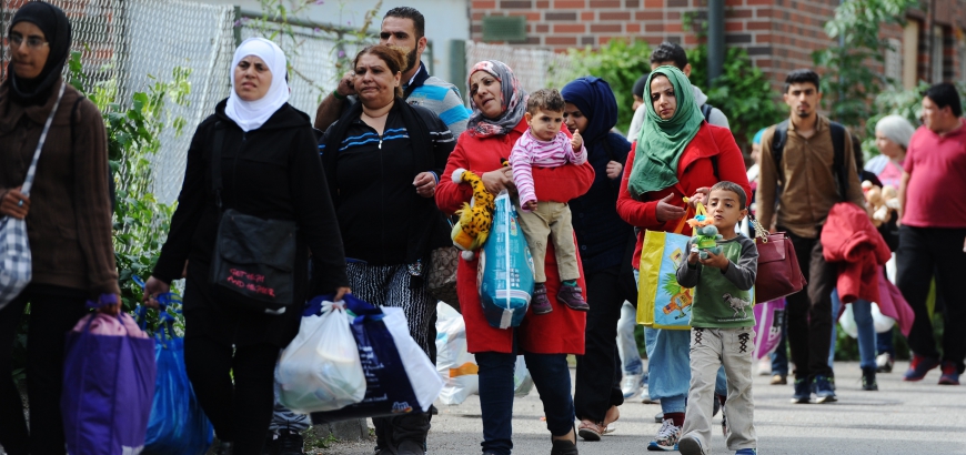 التلويح بإعادة اللاجئين السوريين قسراً… صراع القوانين والتصريحات