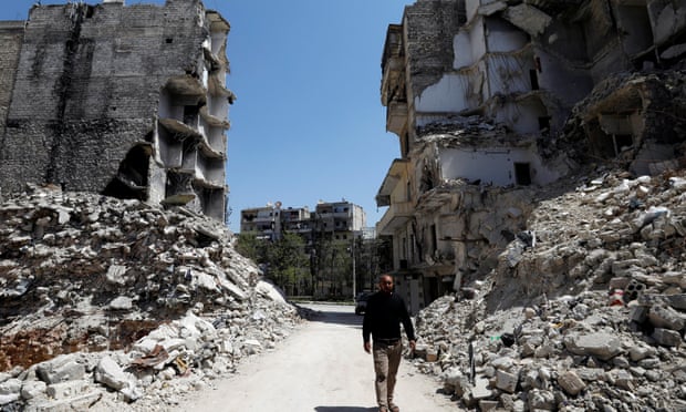 Assad demolishes refugee homes to tighten grip on rebel strongholds